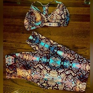 LiciFit snake print leggings set